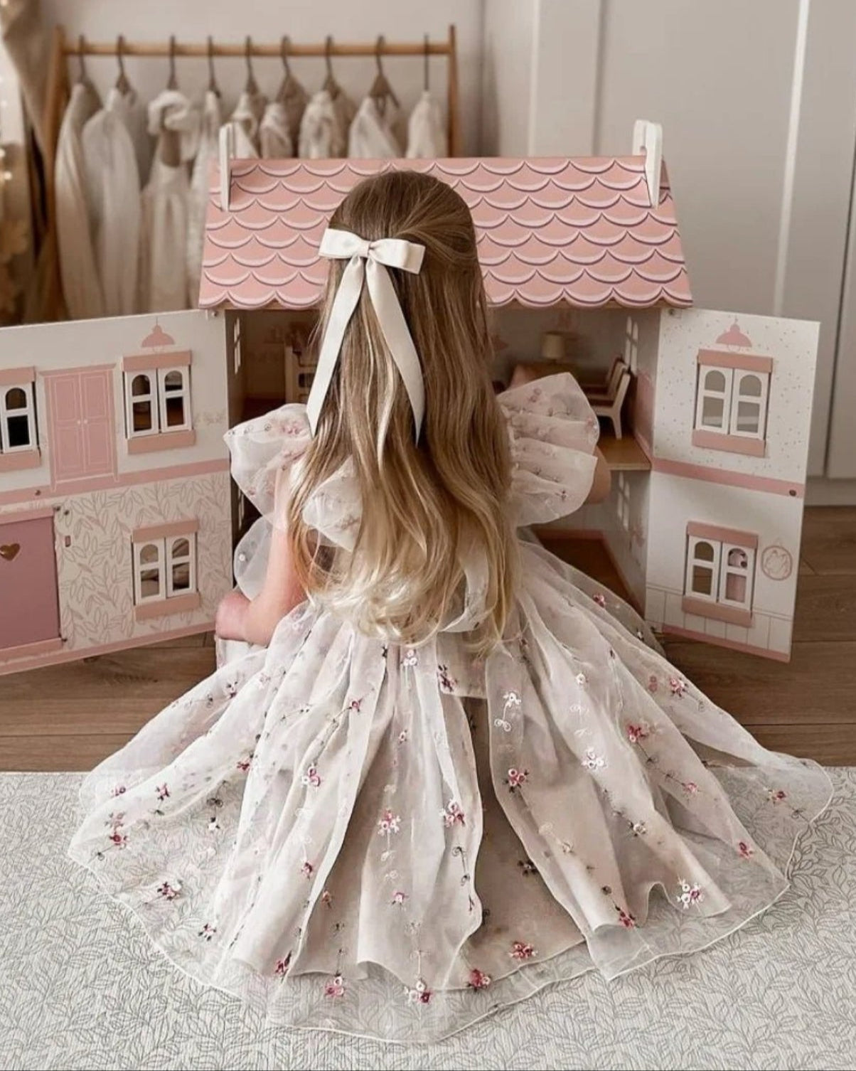 Flora embroidered beige organza dress